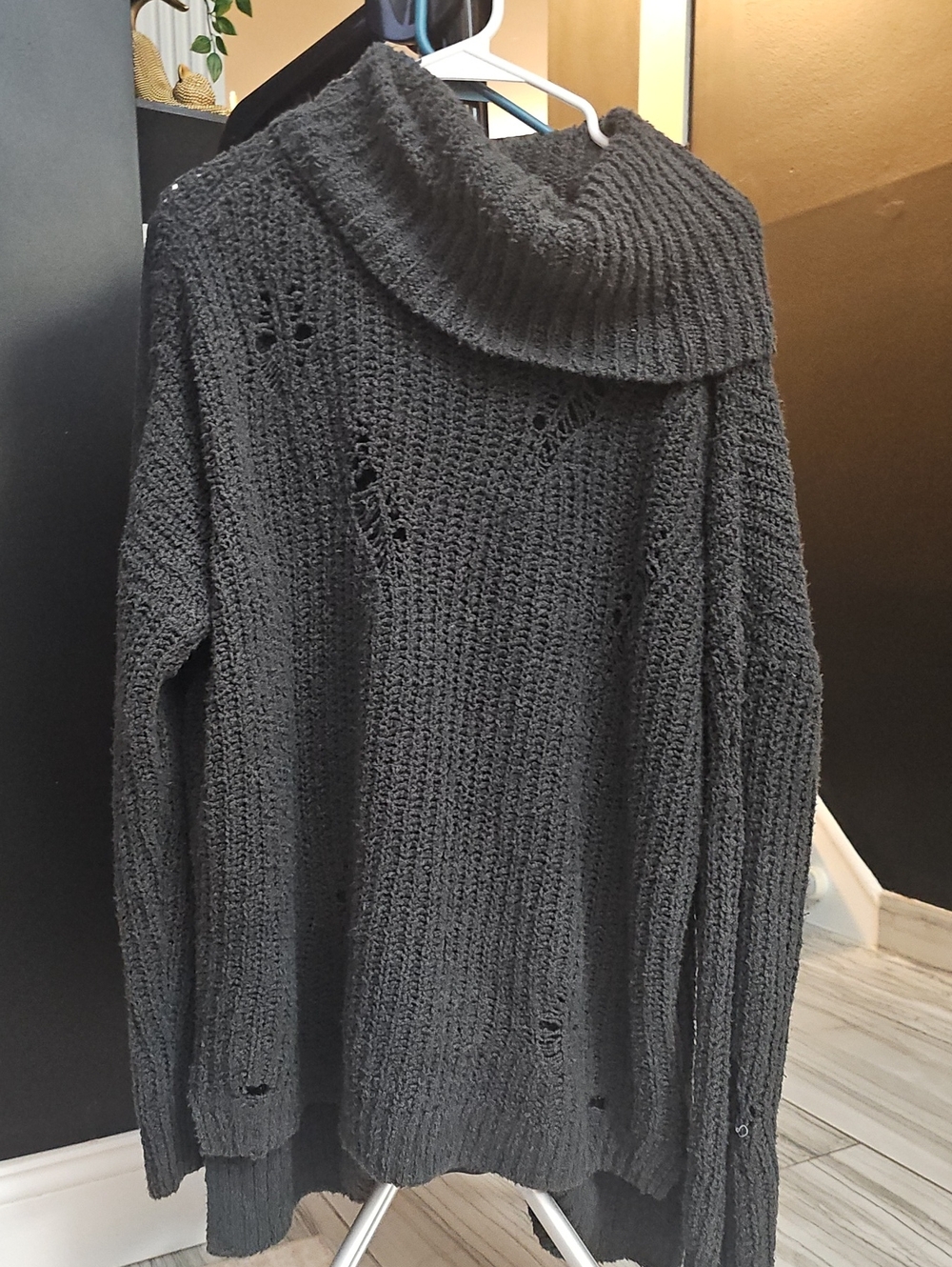 4-Pc Women’s Sweater Bundle | Express | Black Gray Knits & Sweater Wraps